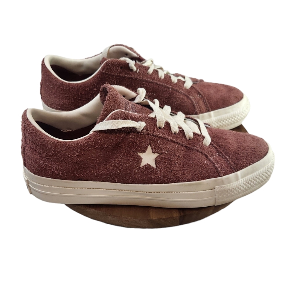 Converse One Star Pro Burgundy Sneakers.  Size 7.5